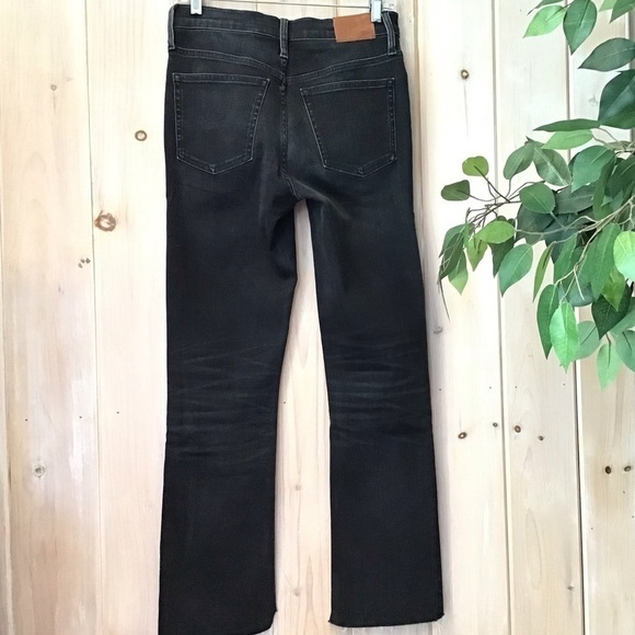 J. Crew Billie Demi Boot Leg Crop Jeans New with tags - Picture 4 of 8